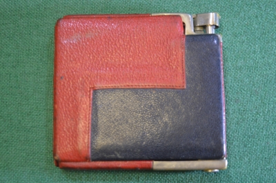 Портсигар с бензиновой зажигалкой "Perplex". Кожа. Металл. Клеймо. Германия. 1930-1940е. 