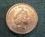 Монета 1 фунт 2001 года. One pound. Гернси, Guernsey. Елизавета II.