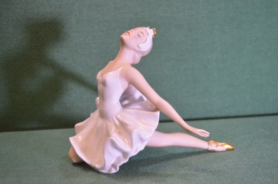 Статуэтка фарфоровая "Балерина, танцовщица". Фарфор Валлендорф, Wallendorf. Германия. 