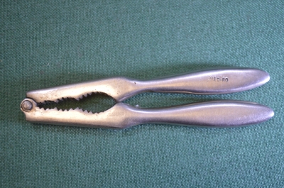 Орехокол. Тяжелый металл. Клеймо. СССР.