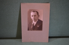 Фотография старинная. Член ЦИК Белоруссия БССР со знаком. СССР. 1920е.