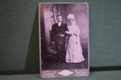 Фотография визитка старинная. Семейная пара. Невеста. Бракосочетание. Омск. Царская Россия. 1908 г.