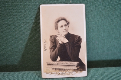 Фотография старинная. Симпатичная Девушка. Мода. Фото Вепрейского. Чистополь. Царская Россия. 1900