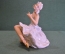 Статуэтка, фигурка "Балерина, танцовщица" Фарфор Унтер Вайс Бах, Unter Weiss Bach. Германия. Дефект.
