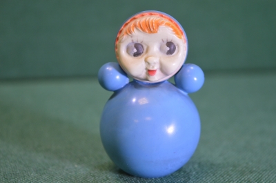 Игрушка миниатюрная фигурка "Неваляшка". Синяя. Колкий пластик. СССР.