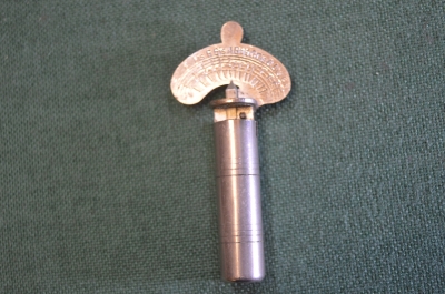 Приспособление для настройки музыкальных инструментов. Pitch Pipe. Тоновая труба. Винтаж.