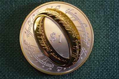 Монета 1 доллар 2003 года. Властелин колец, Кольцо Всевластия, хоббит. Серебро. Новая Зеландия.
