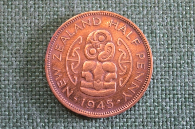 Монета 1/2 пенни Half Penny 1945 год. Георг VI. New Zealand. Новая Зеландия.