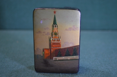 Шкатулка лаковая "Кремль, Спасская башня". Федоскино, Емельянов. Авторская работа, роспись.