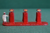 Игрушка модель бензоколонка автозаправочная станция Esso. Matchbox. Lesney. Великобритания. 1959 г. Игрушка модель бензоколонка автозаправочная станция Esso. Matchbox. Lesney. Великобритания. 1959 г.