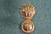 Знак, значок нагрудный, двухвинтовой. Колесо, факел.