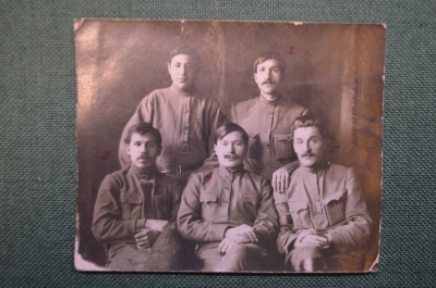 Фотография групповая "ВЧК, чекисты. Предгубчека на добрую память от 1 -го МК ПК".  1922 год. #O1