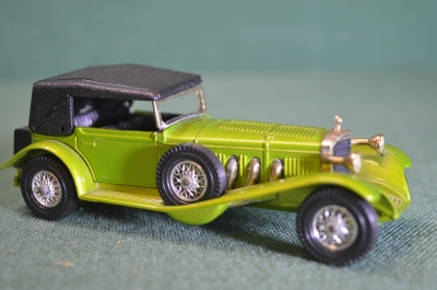 Модель машинка "1928 Mercedes Benz SS Y-16. (c) 1972 Lesney". Matchbox, Англия. #M2