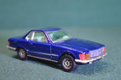 Модель машинка "Mercedes-Benz 350 SL. Corgi Toys Whizzwheels". Corgi, Англия. #M2