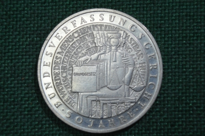 10 марок 2001, Германия, ФРГ, "50 лет Федеральному суду", серебро