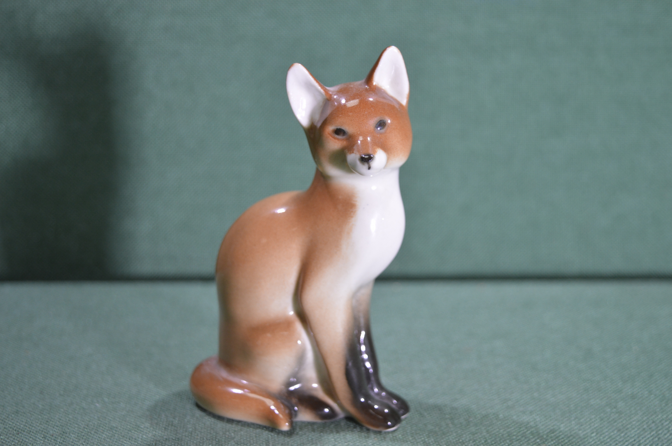 Купить Фарфоровая статуэтка "Лиса". Ломоносовский фарфоровый завод. ЛФЗ ...