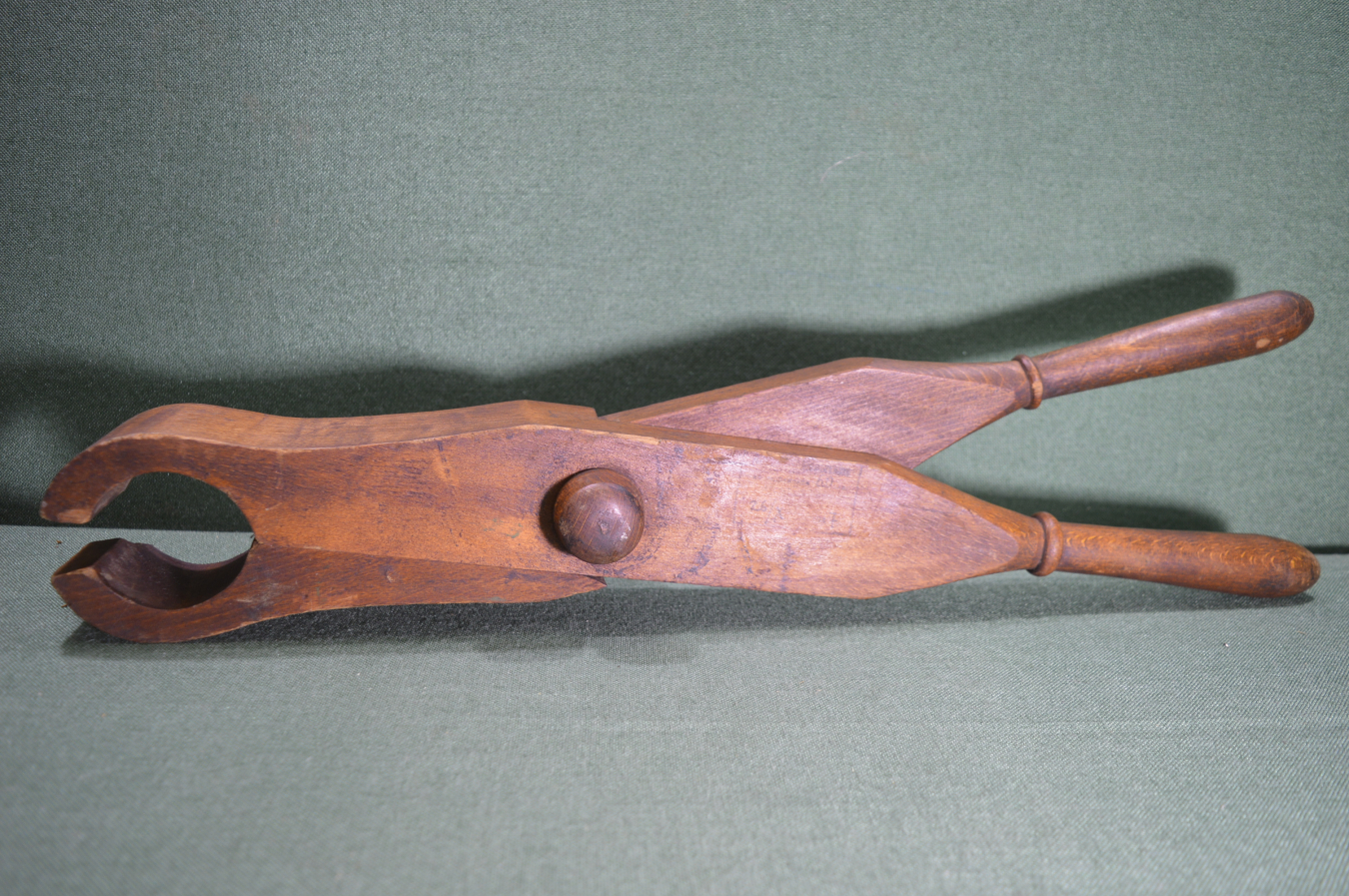 Купить Большие деревянные клещи (электрик, электромонтер). 1937 год ...